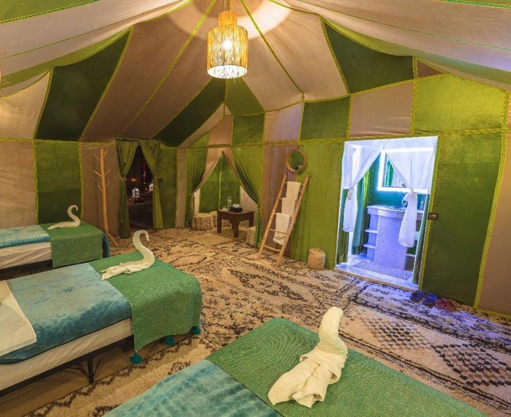 Отель Elegant Luxury Camp Мерзуга Экстерьер фото